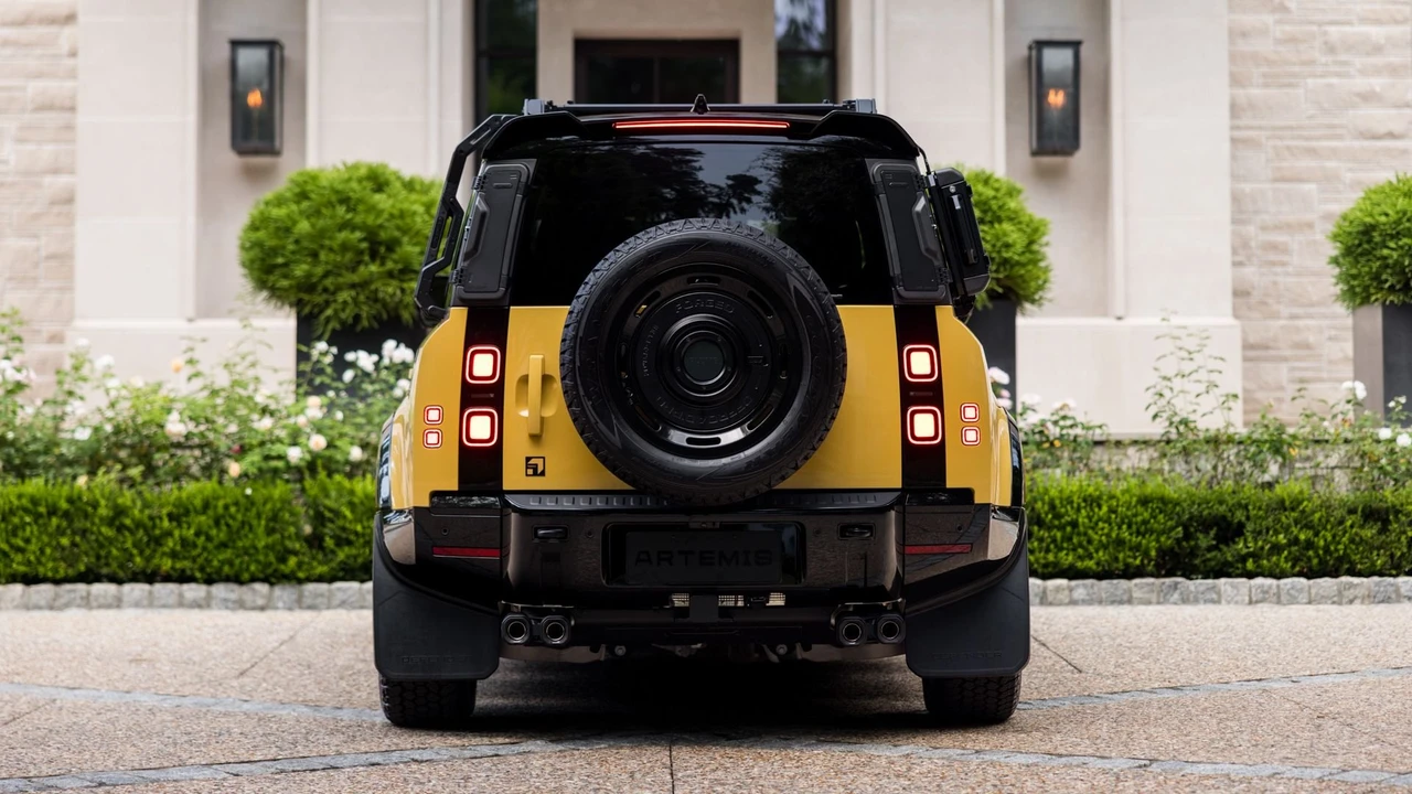 2026 Land Rover Defender L663 - Image 2 of 31