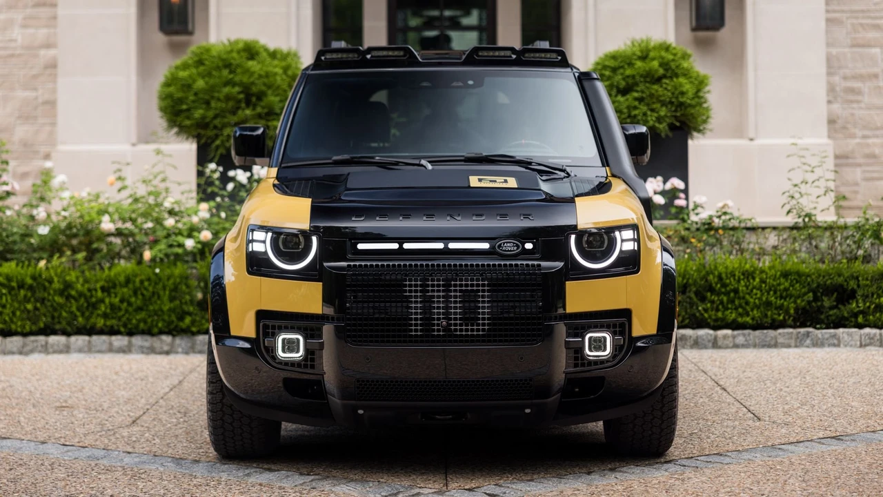 2026 Land Rover Defender L663 - Image 4 of 31