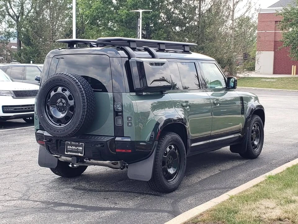 2026 Land Rover Defender L663 - Image 5 of 20