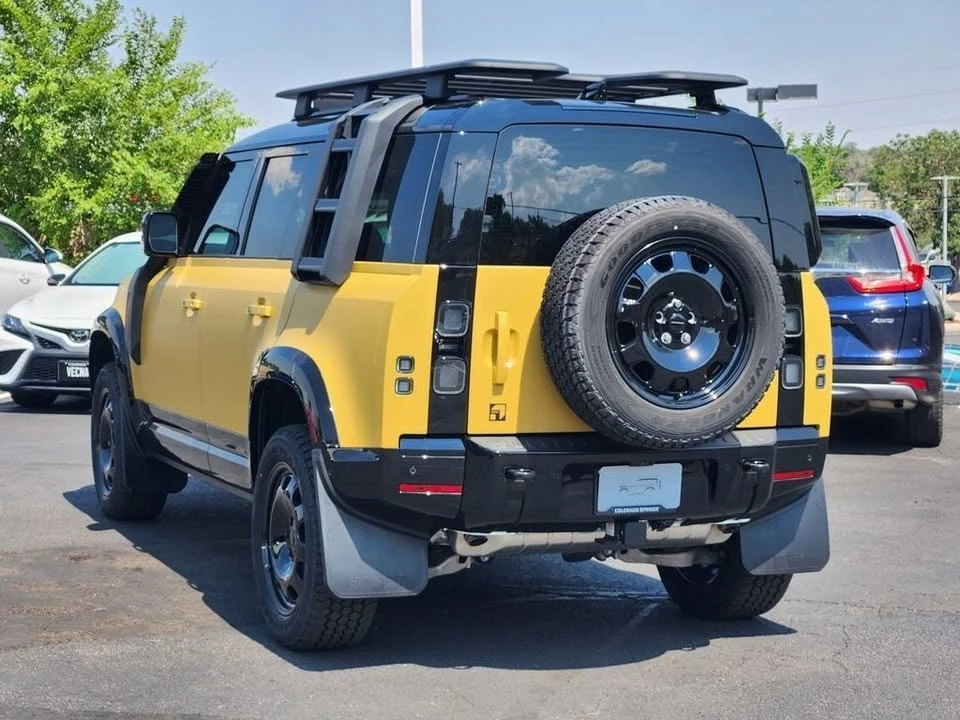 2026 Land Rover Defender L663 - Image 7 of 19