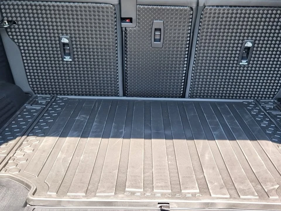 2026 Land Rover Defender L663 - Image 13 of 19