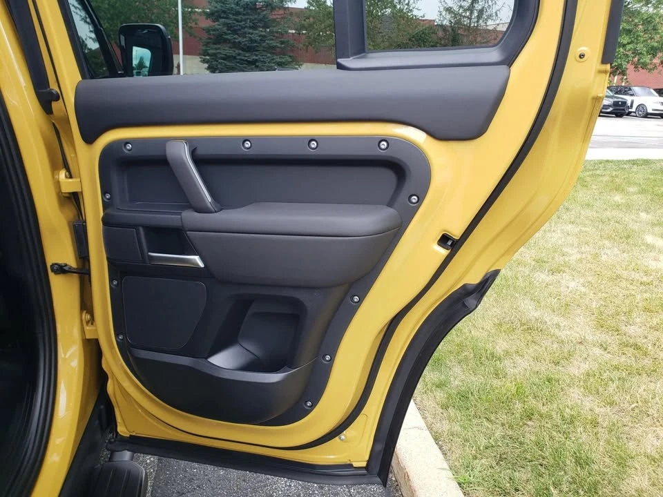2026 Land Rover Defender L663 - Image 17 of 20