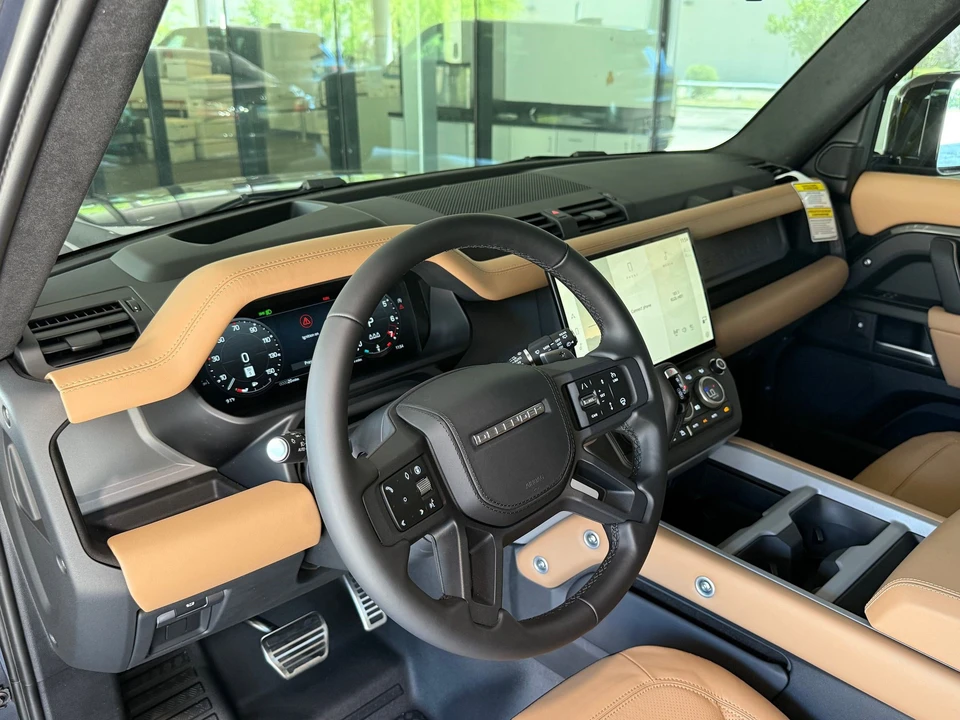 2026 Land Rover Defender L663 - Image 4 of 31