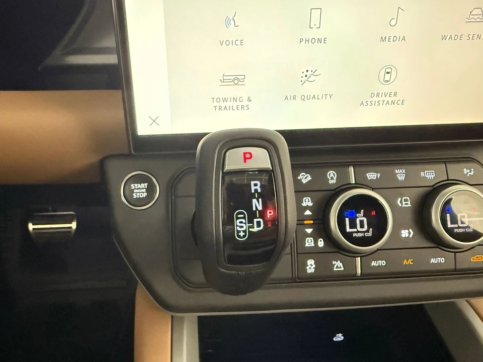 2026 Land Rover Defender L663 - Image 17 of 31