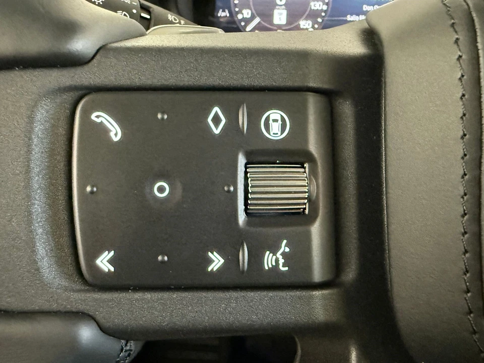 2026 Land Rover Defender L663 - Image 24 of 31