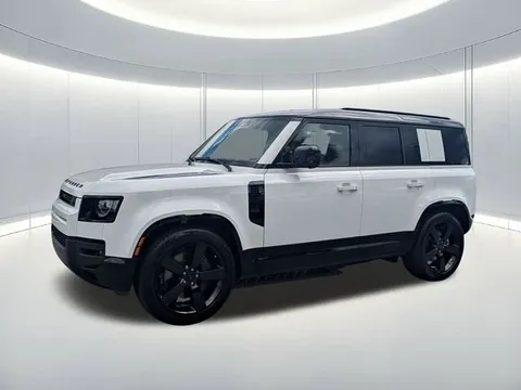 2026 Land Rover Defender 110 X-Dynamic SE AWD