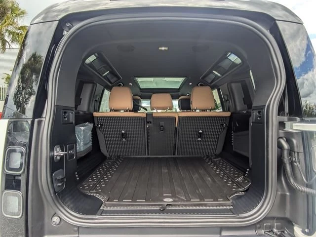 2026 Land Rover Defender L663 - Image 19 of 19