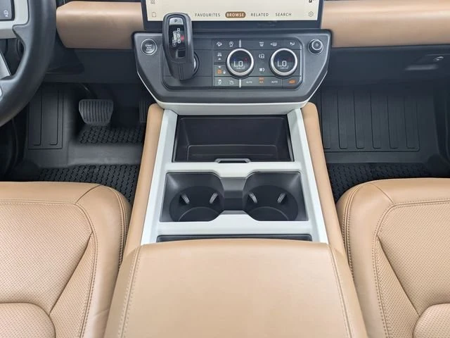 2026 Land Rover Defender L663 - Image 15 of 19