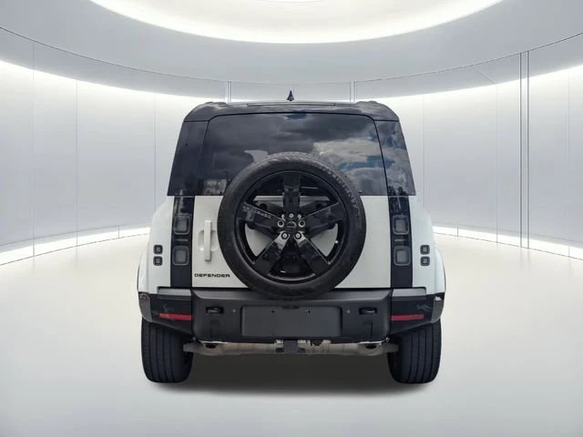 2026 Land Rover Defender L663 - Image 5 of 19