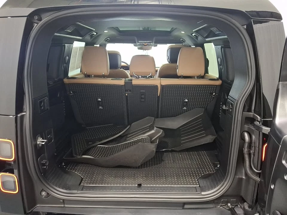 2026 Land Rover Defender L663 - Image 19 of 19
