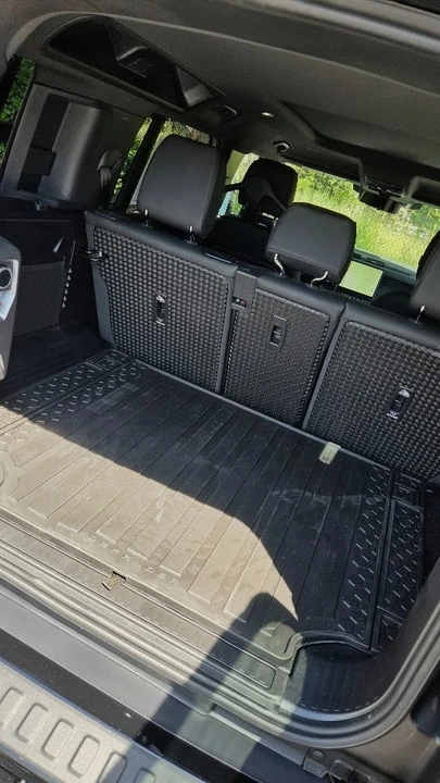 2026 Land Rover Defender L663 - Image 6 of 20