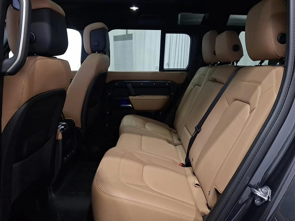 2026 Land Rover Defender L663 - Image 12 of 19