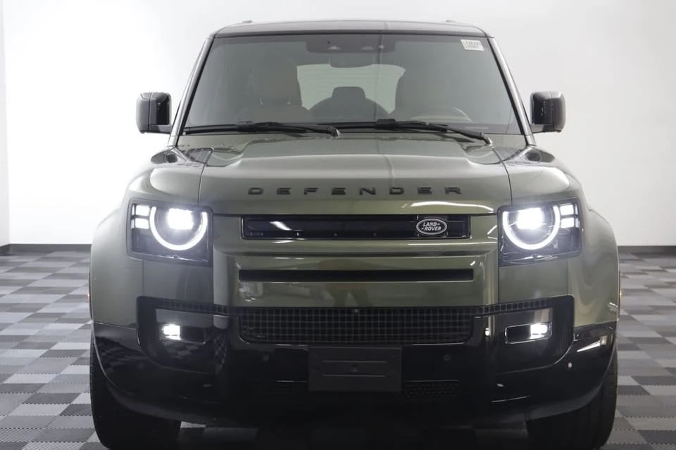 2026 Land Rover Defender L663 - Image 17 of 18