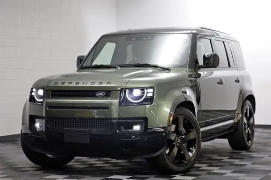 2026 Land Rover Defender 110 X-Dynamic SE
