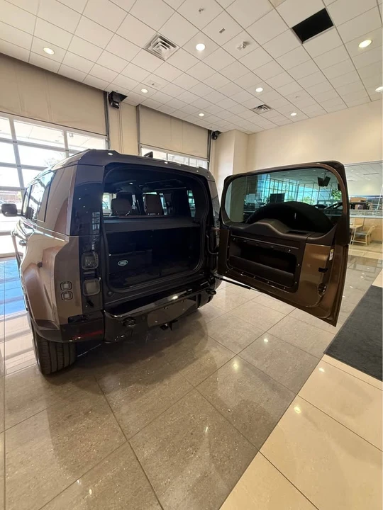 2026 Land Rover Defender L663 - Image 10 of 11