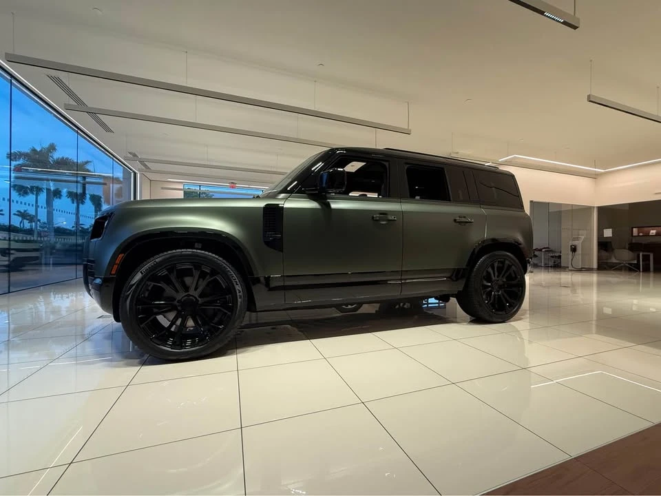 2026 Land Rover Defender L663 - Image 6 of 17
