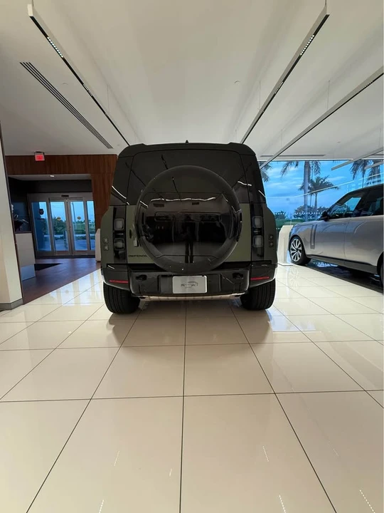2026 Land Rover Defender L663 - Image 10 of 17