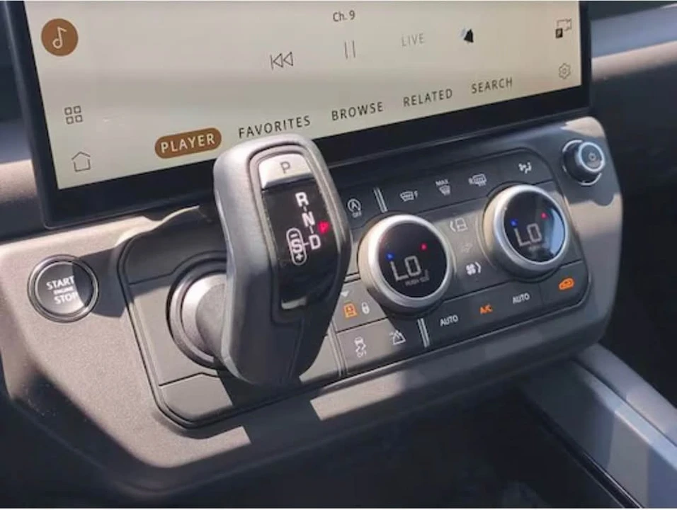 2026 Land Rover Defender L663 - Image 9 of 17