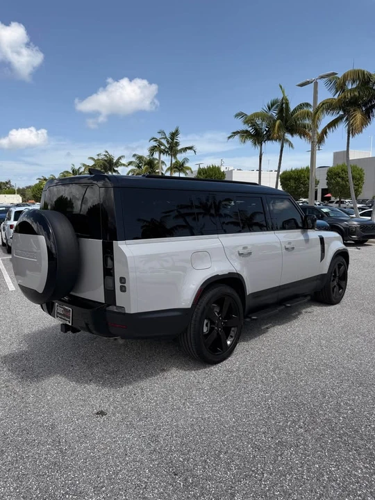 2026 Land Rover Defender L663 - Image 3 of 20