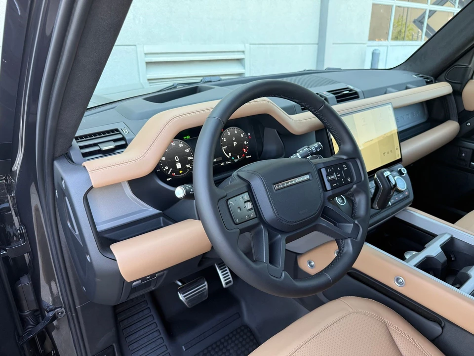 2026 Land Rover Defender V8 - Image 4 of 31