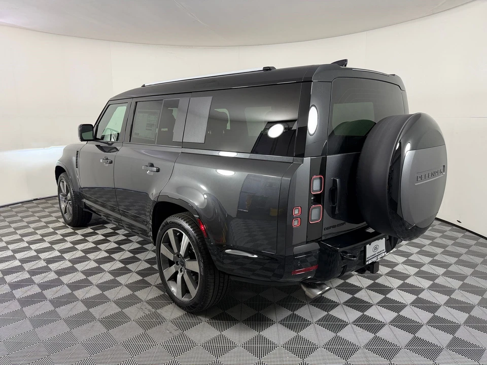 2026 Land Rover Defender V8 - Image 3 of 28