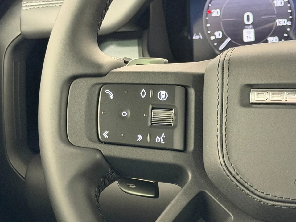 2026 Land Rover Defender V8 - Image 16 of 28