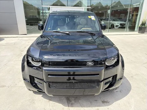 2026 Land Rover Defender 110 P400 X