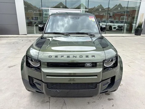 2026 Land Rover Defender 110 P300 S