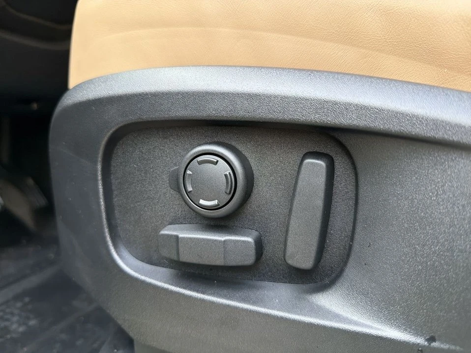 2026 Land Rover Defender L663 - Image 6 of 18