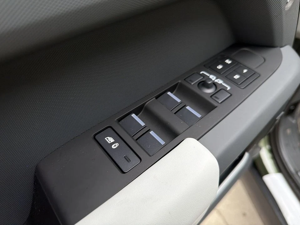 2026 Land Rover Defender L663 - Image 8 of 19