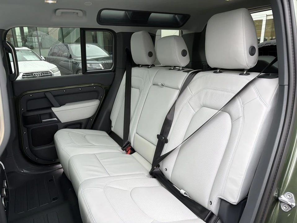 2026 Land Rover Defender L663 - Image 18 of 19