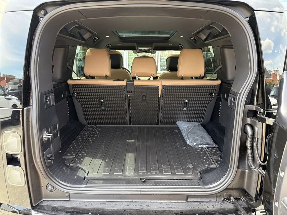 2026 Land Rover Defender L663 - Image 19 of 20