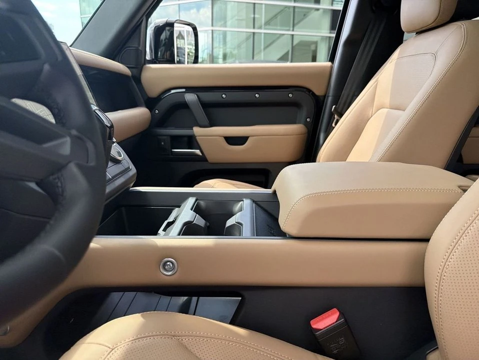 2026 Land Rover Defender L663 - Image 16 of 20