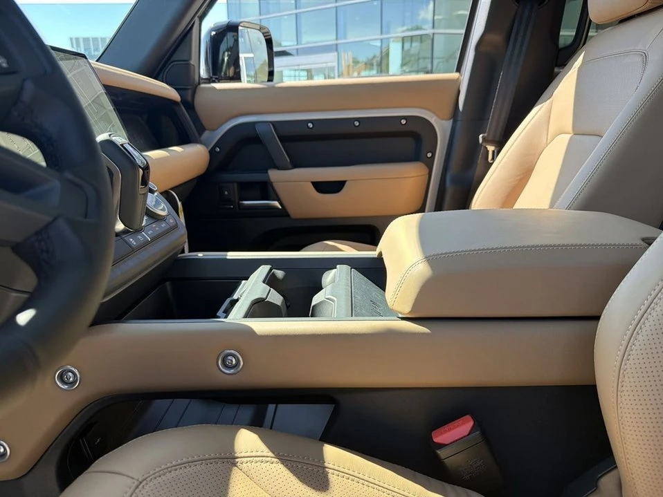 2026 Land Rover Defender L663 - Image 16 of 20