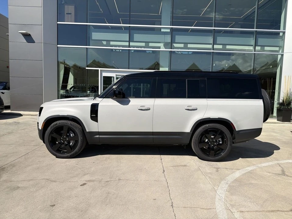 2026 Land Rover Defender L663 - Image 3 of 20