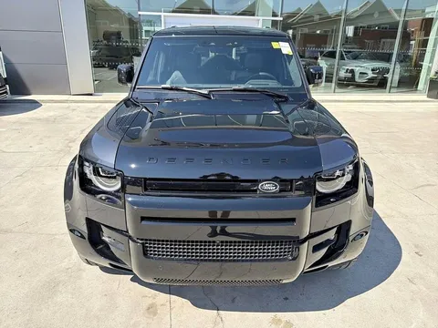 2026 Land Rover Defender 110 P400 X
