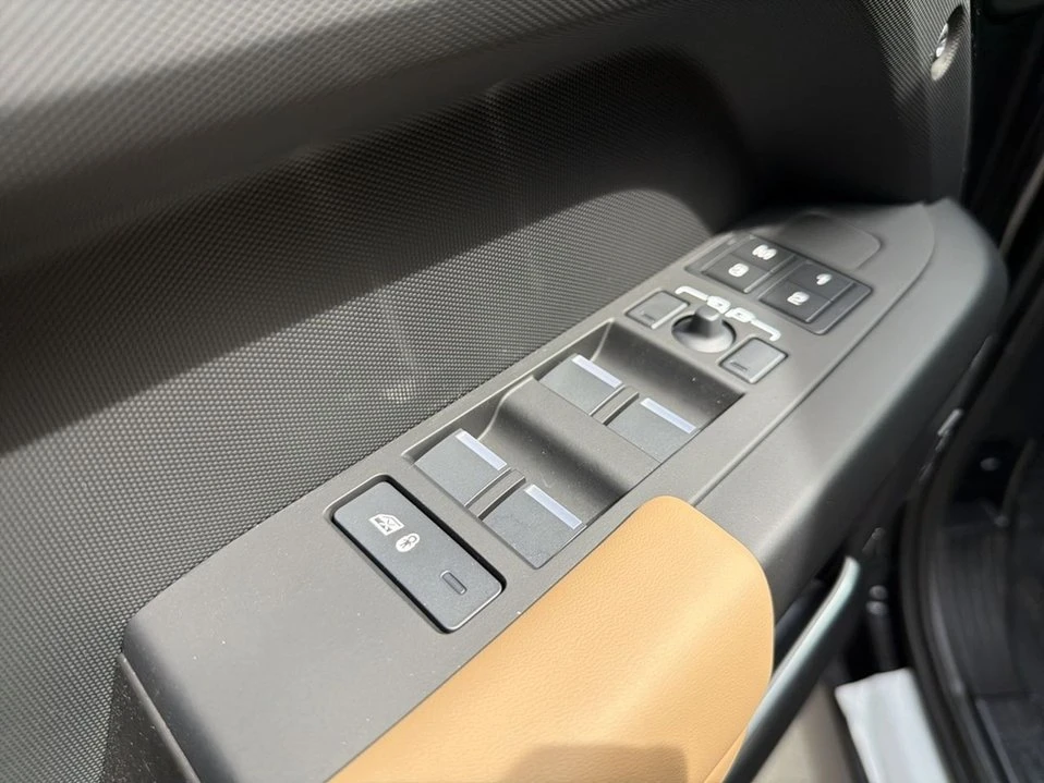 2026 Land Rover Defender L663 - Image 8 of 20