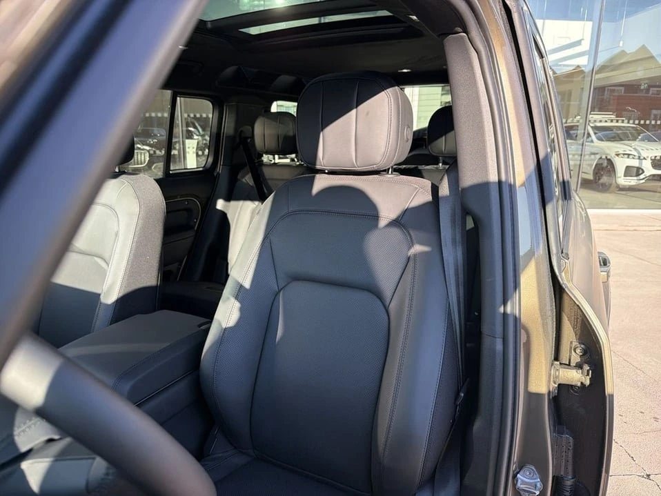 2026 Land Rover Defender L663 - Image 6 of 20