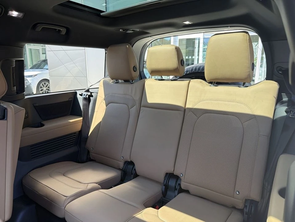 2026 Land Rover Defender L663 - Image 20 of 20