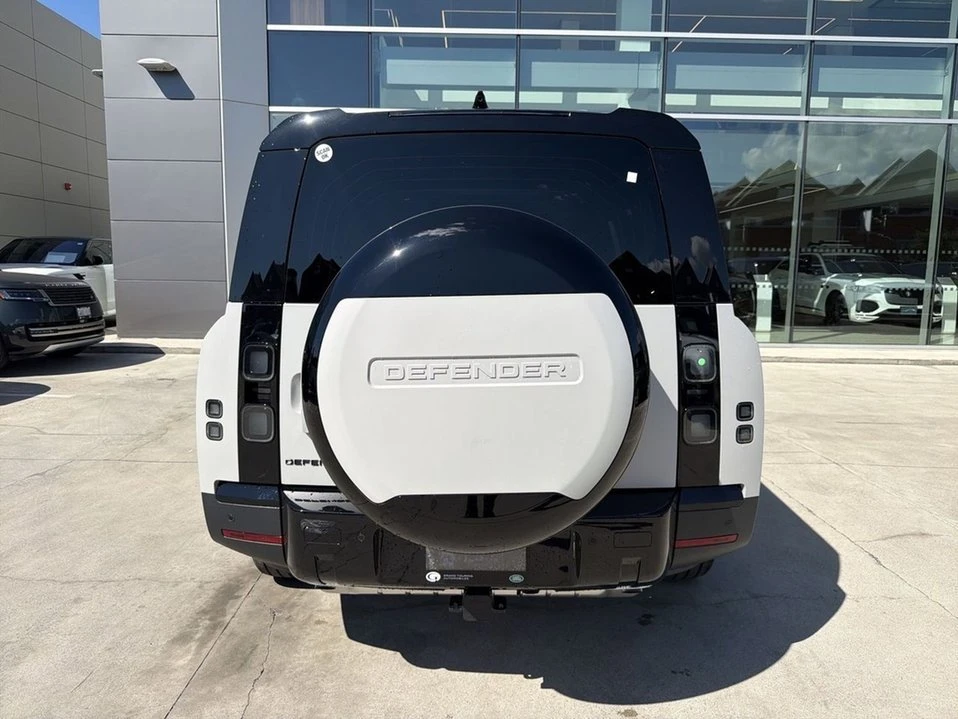 2026 Land Rover Defender L663 - Image 2 of 20