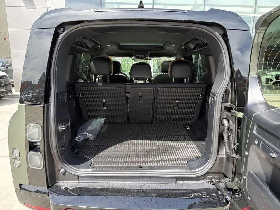2026 Land Rover Defender L663 - Image 19 of 20