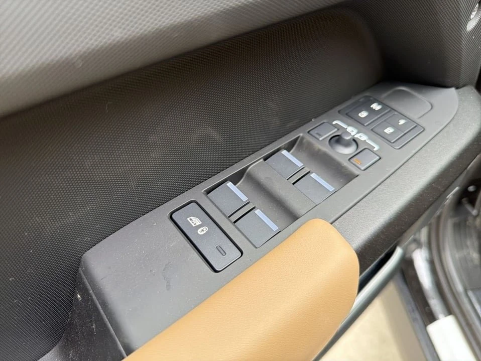 2026 Land Rover Defender L663 - Image 8 of 20