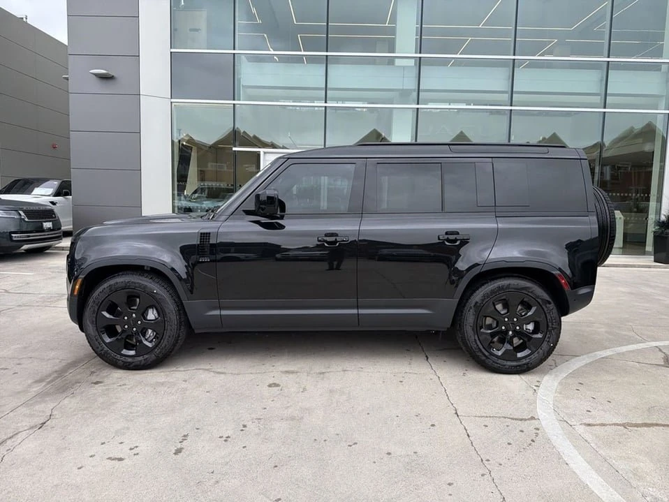 2026 Land Rover Defender L663 - Image 3 of 19