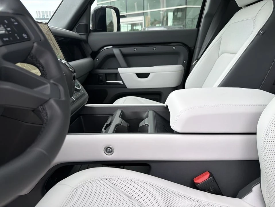 2026 Land Rover Defender L663 - Image 13 of 17