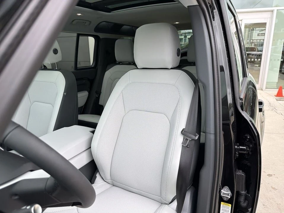 2026 Land Rover Defender L663 - Image 6 of 19