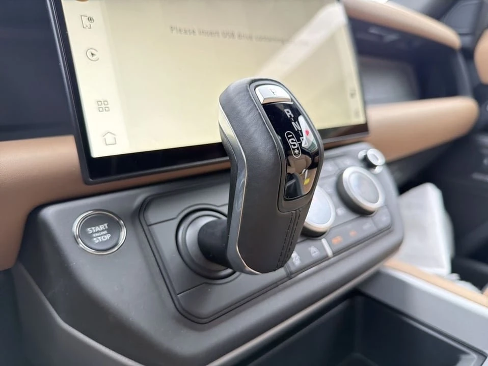 2026 Land Rover Defender L663 - Image 15 of 20