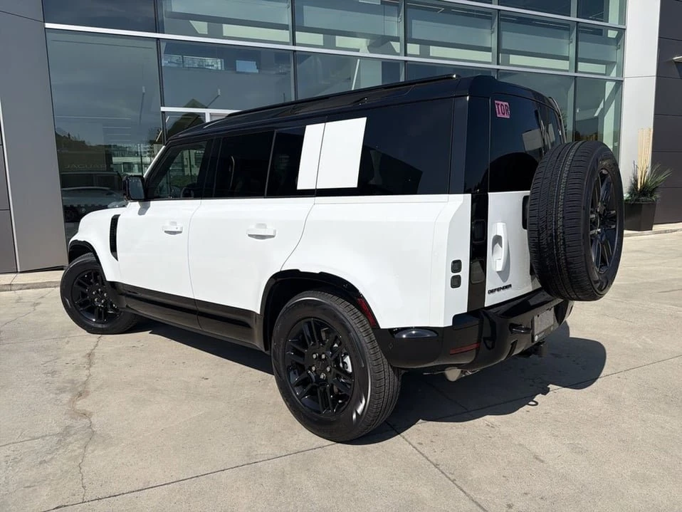 2026 Land Rover Defender L663 - Image 4 of 19