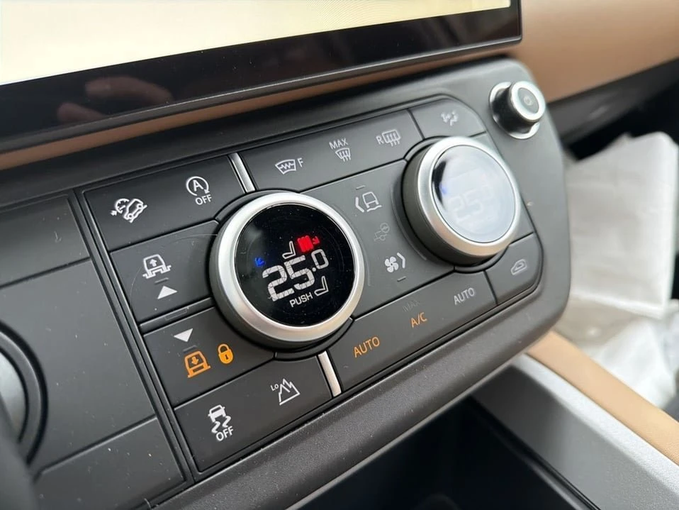 2026 Land Rover Defender L663 - Image 14 of 20