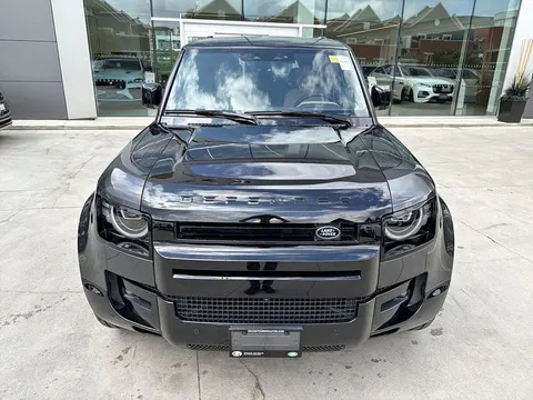 2026 Land Rover Defender 110 P400 X