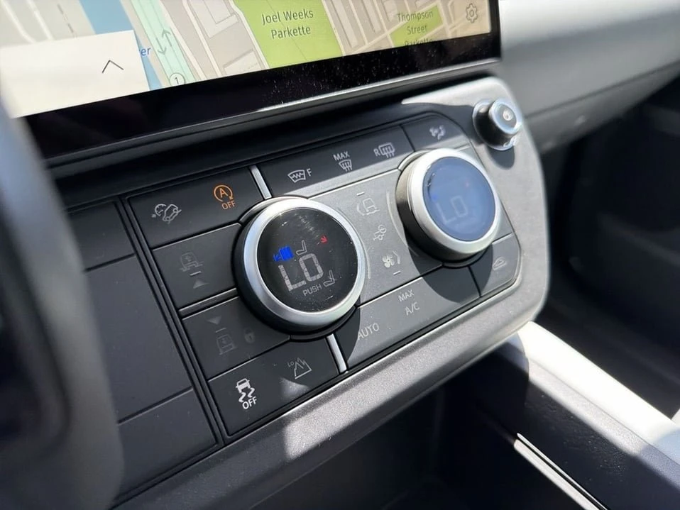 2026 Land Rover Defender L663 - Image 13 of 19